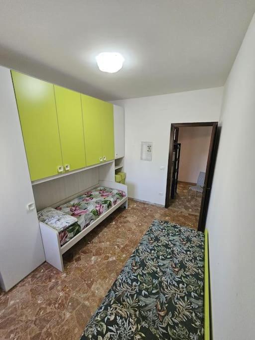 A Soli 15 Minuti Da Venezia Bus Sotto Casa Mestre Esterno foto